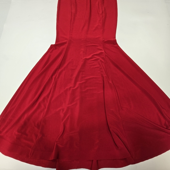 Norma Kamali Off The Shoulder Fishtail Gown in Red - Picture 3 of 12